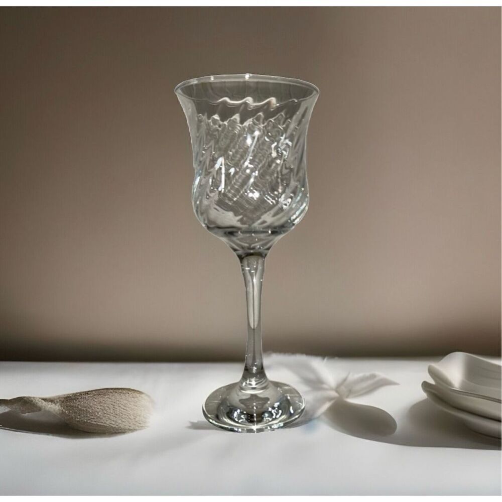 4) Spiral Design, Bell Shaped Wine Glasses 7.5"H